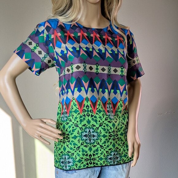 J. Crew Top Women's Size 2 Colorful 100% Silk Geometric Patterned Short Sleeve - Picture 2 of 16